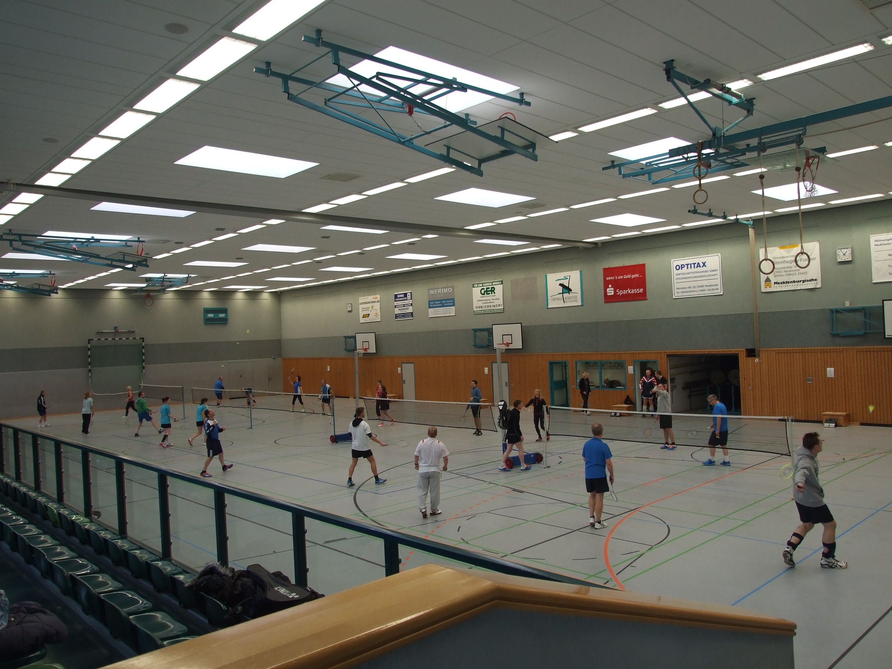 http://www.vflneukloster.de/media/badminton/Turnier 28.01.2017/DSCF0205.JPG